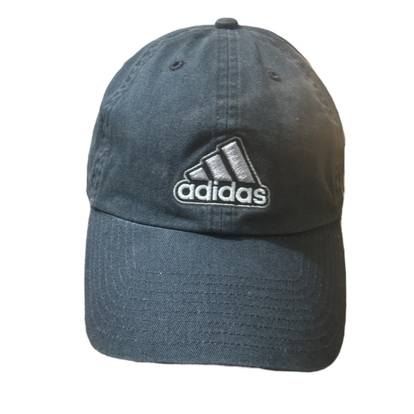 Adidas VTG Grey Relaxed Strap-Back Cap Adjustable 100% Cotton Embroidered Logo - Picture 2 of 3